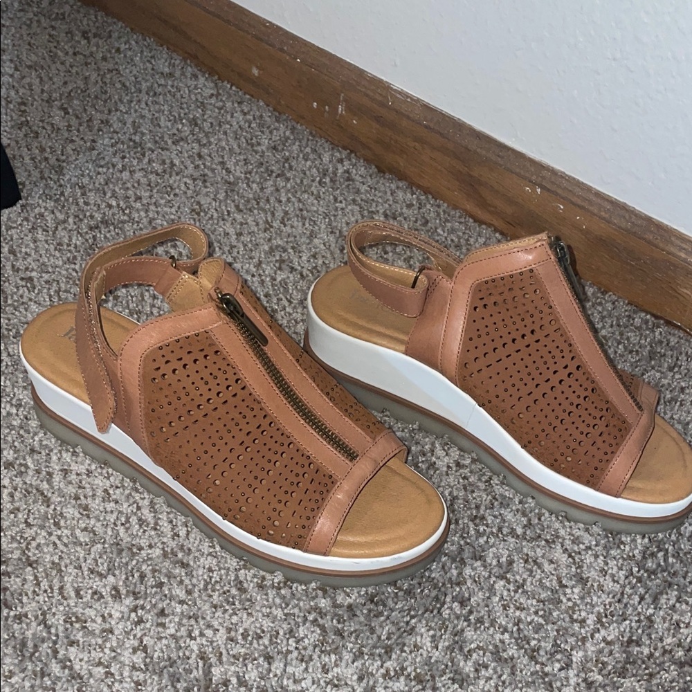 Jambu Brown Perforated Sandals